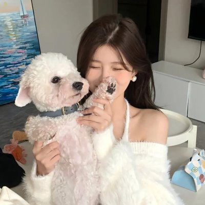 玛丽的白色连衣裙